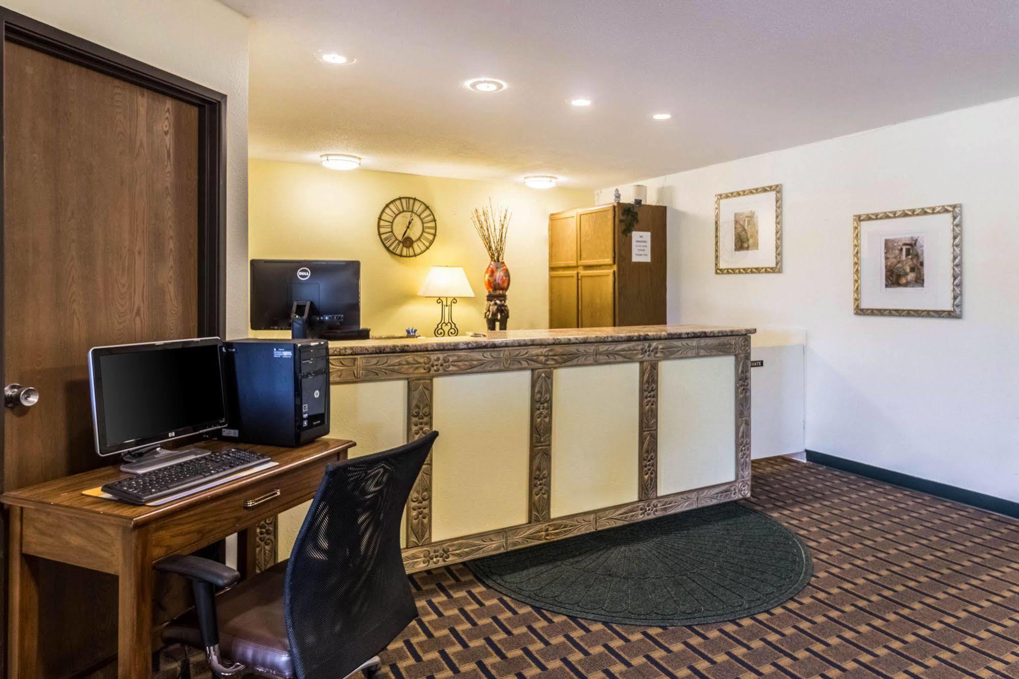 Rodeway Inn Brainerd Dış mekan fotoğraf